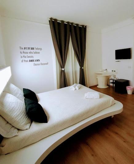 Timeline Porto Tourist La Spezia Hotel Ngoại thất bức ảnh